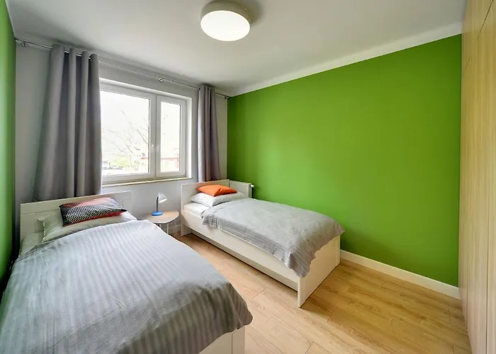 Invest Warynskiego 12 Apartment *